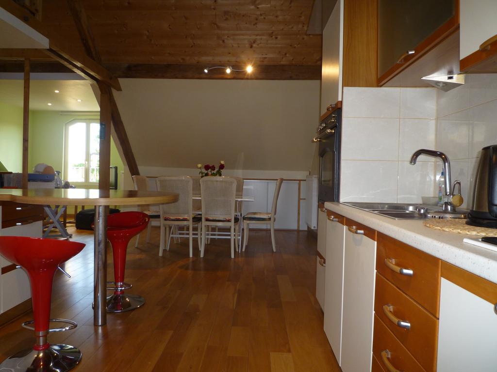 Les Mirabelles Apartment Metz Ruang foto